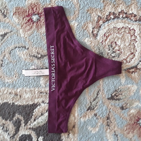*Host Pick*Victoria Secret thong - Picture 2 of 9